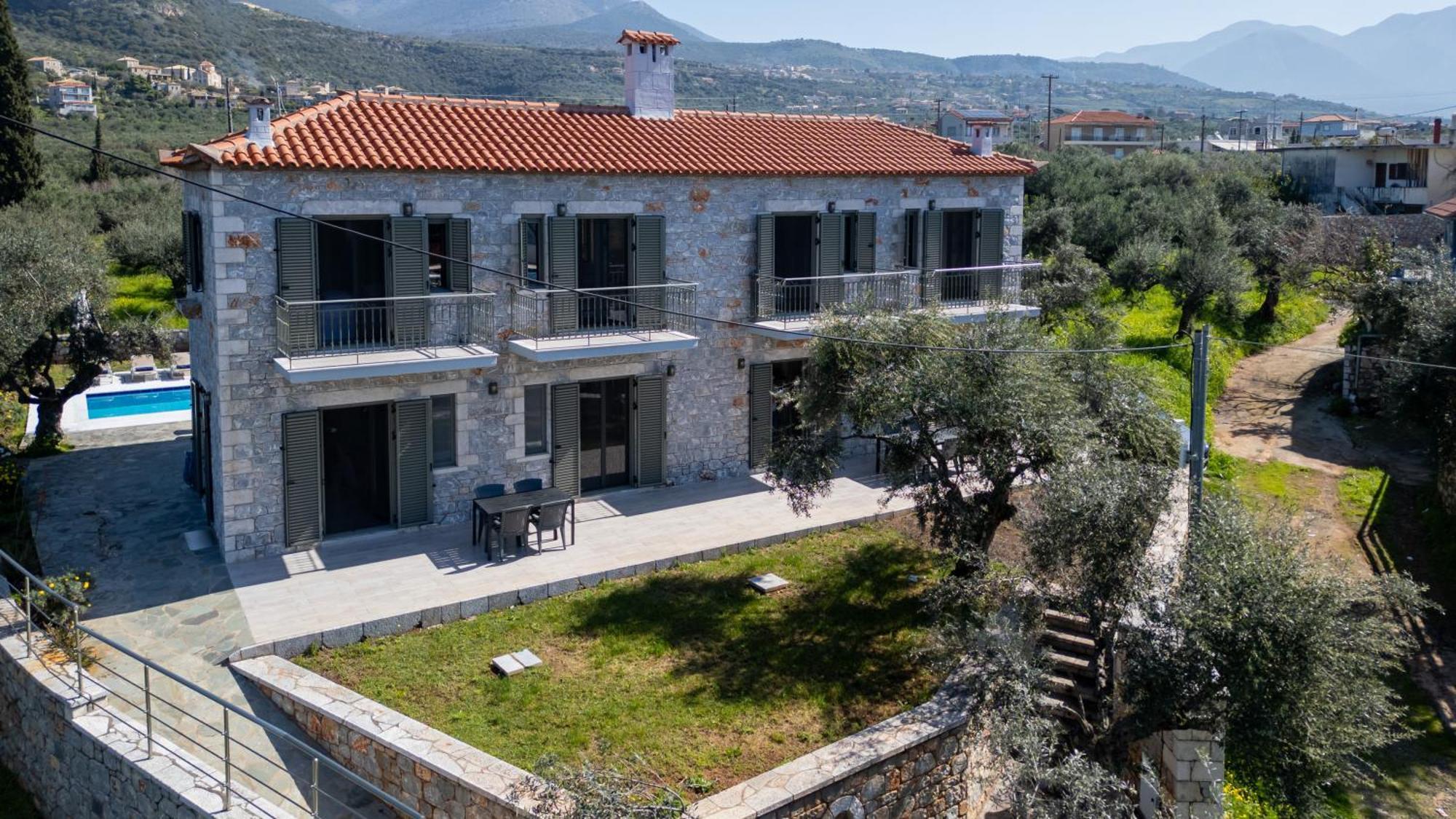 Torri Di Pietra Villa Stoupa Exterior photo