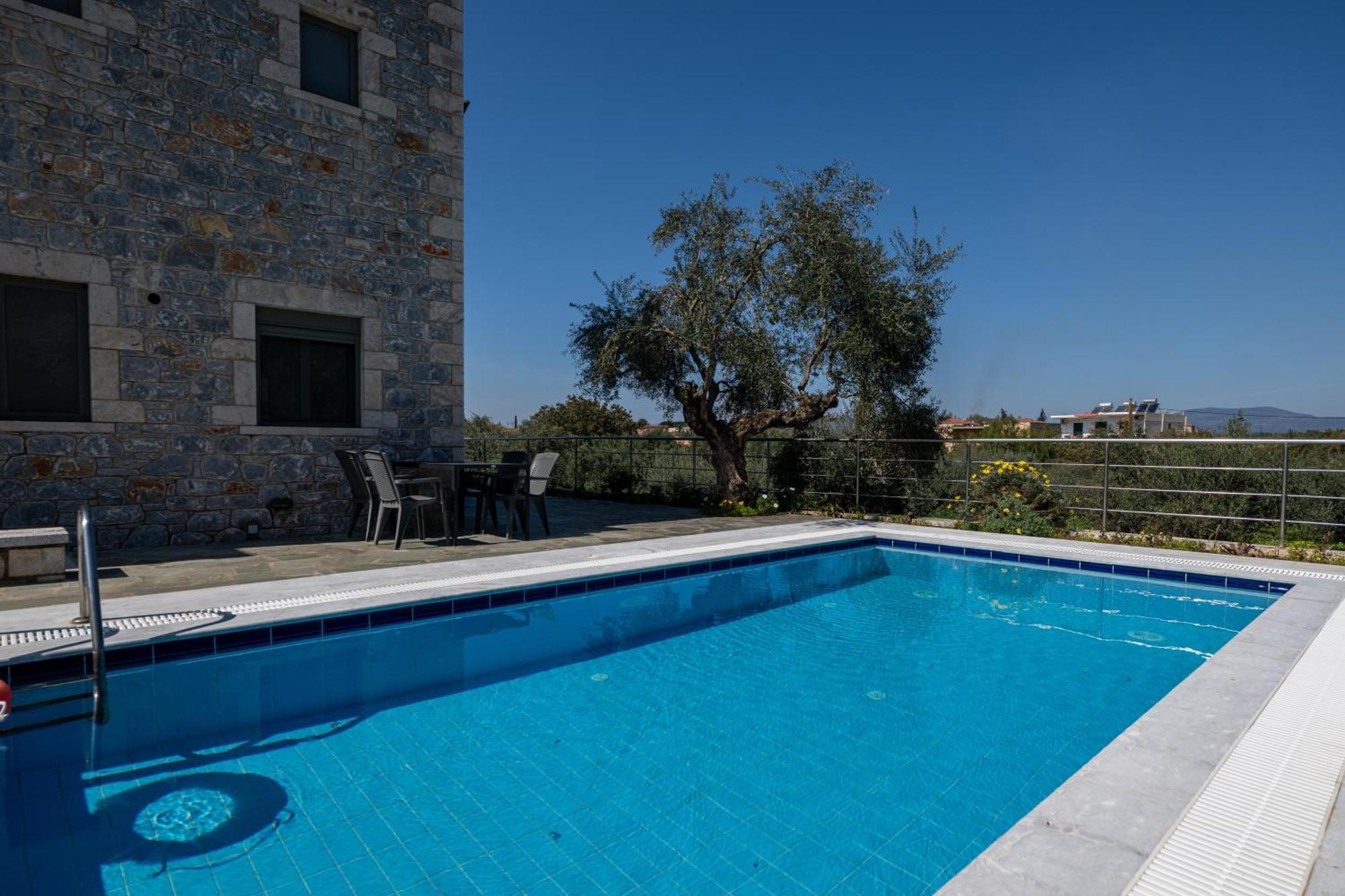Torri Di Pietra Villa Stoupa Room photo