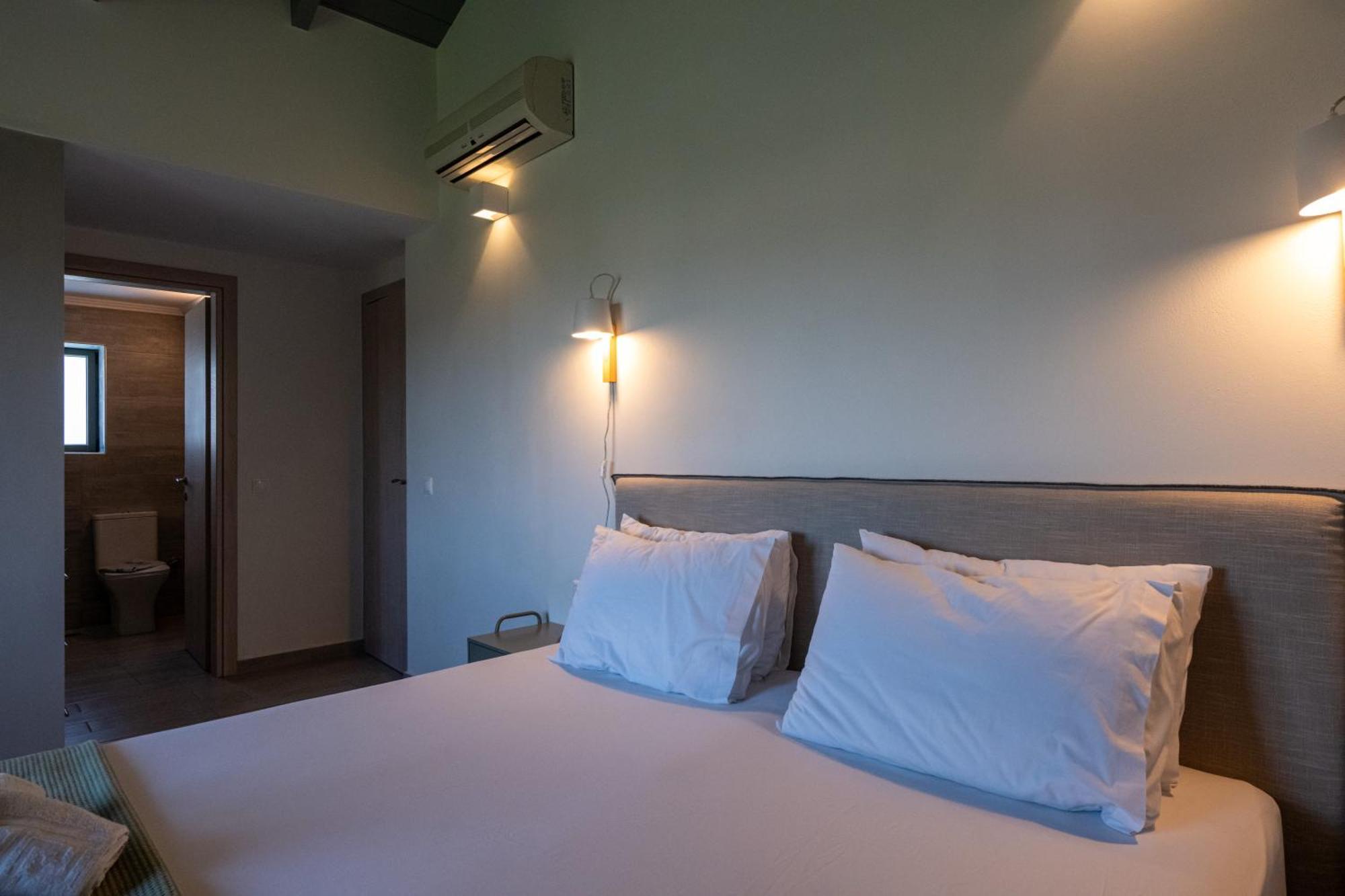 Torri Di Pietra Villa Stoupa Room photo