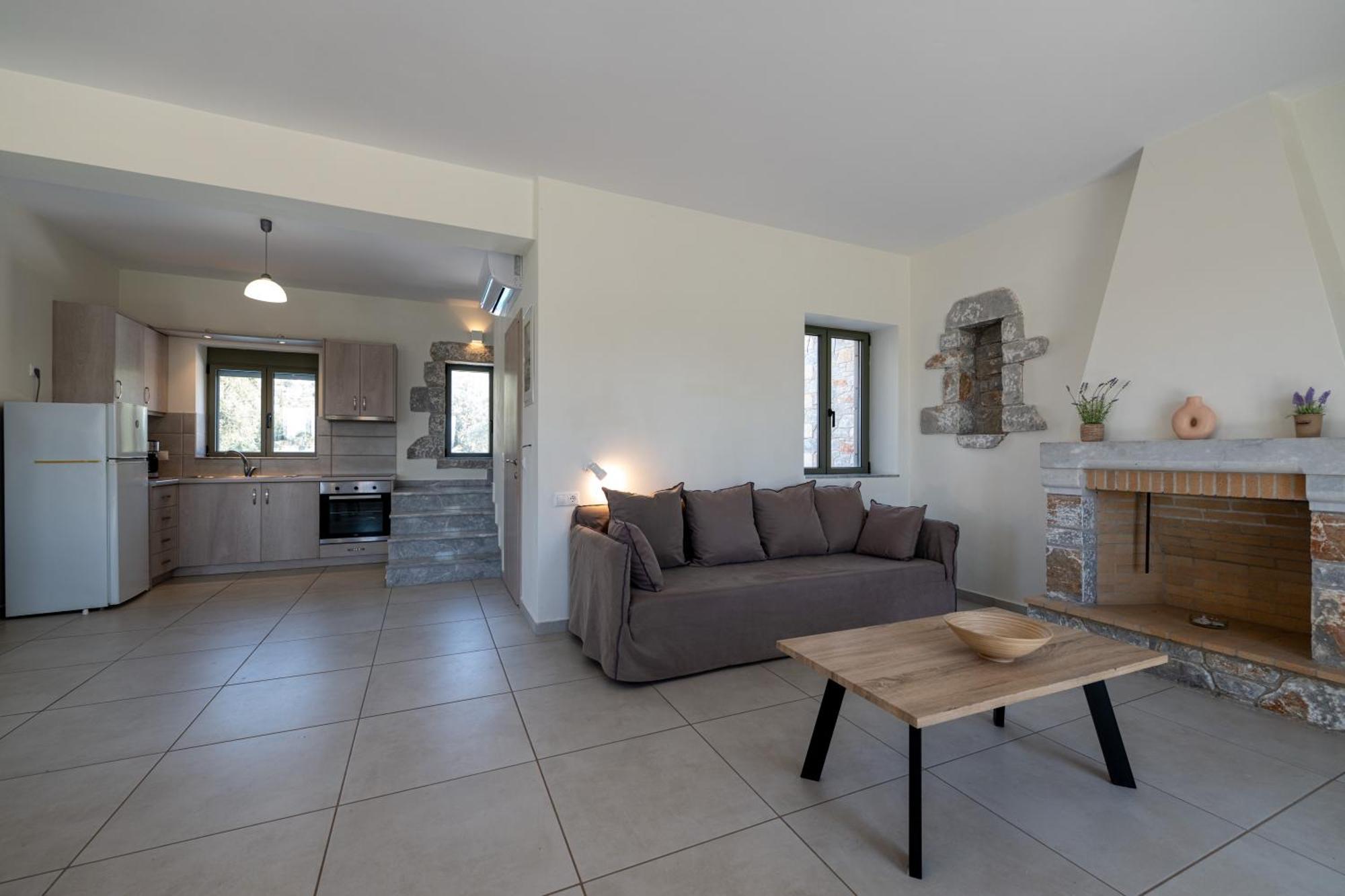 Torri Di Pietra Villa Stoupa Room photo