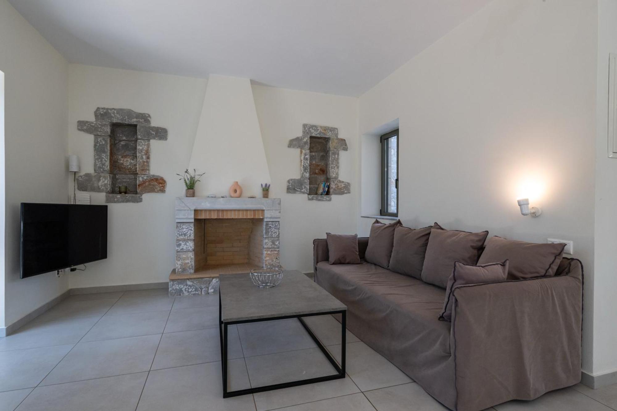 Torri Di Pietra Villa Stoupa Room photo